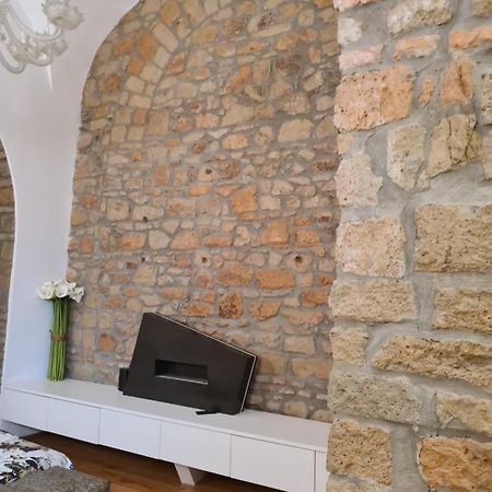 Incantevole Con Jacuzzi Rzym Zewnętrze zdjęcie